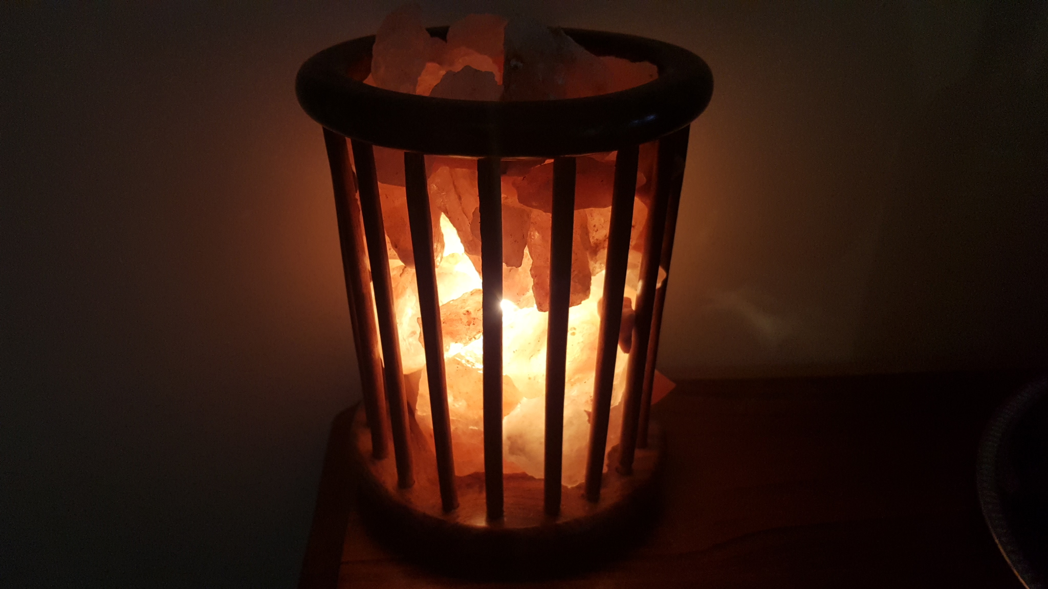 NEW Rosewood Cage Lamp with 3-4kg Himalayan Salt Chunks - Round